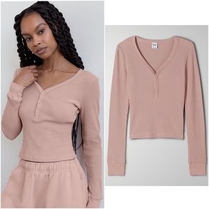 Aritzia TnA Thermal Henley Top